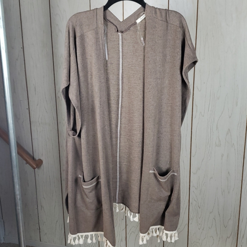 Easel poncho